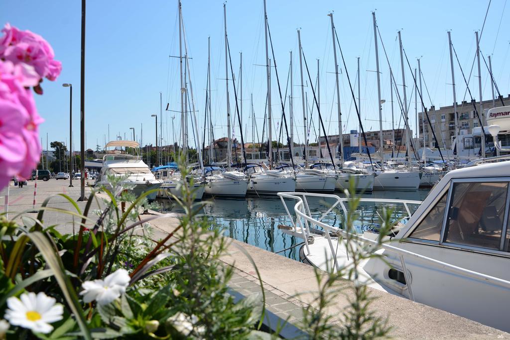 Apartments Clara Nin Dış mekan fotoğraf