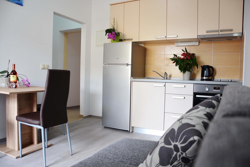 Apartments Clara Nin Dış mekan fotoğraf